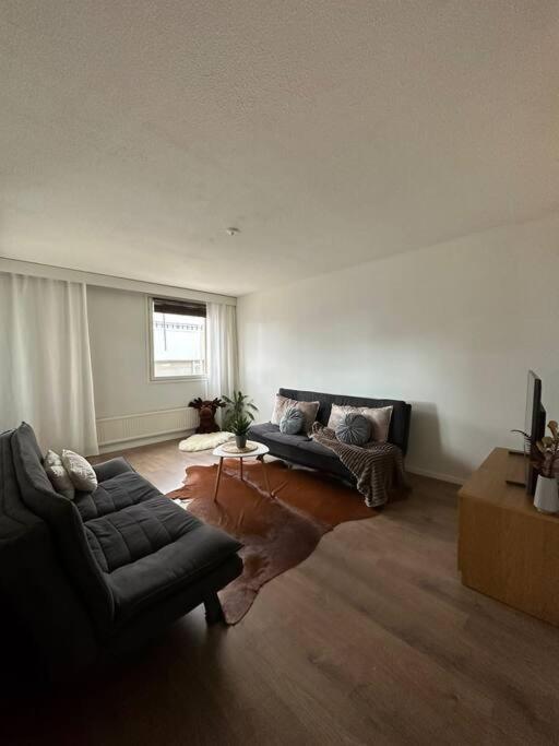 روفانييمي Central City Suite - King Size Bed - Wi-Fi - Sauna المظهر الخارجي الصورة